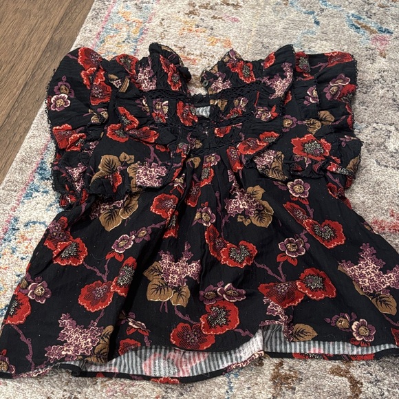 Sea New York Other - Sea NY black floral lace trip top